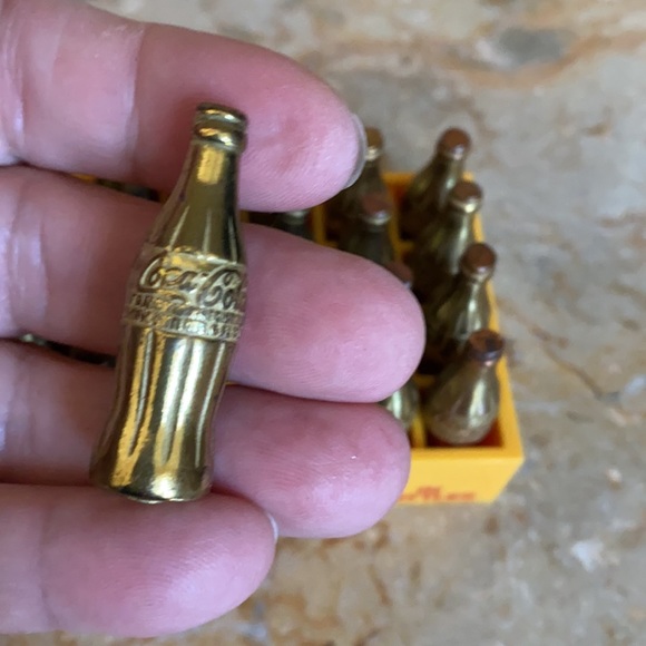 RARE COCA COLA MINIATURE BOTTLES COLLECTIBLES - Picture 15 of 17
